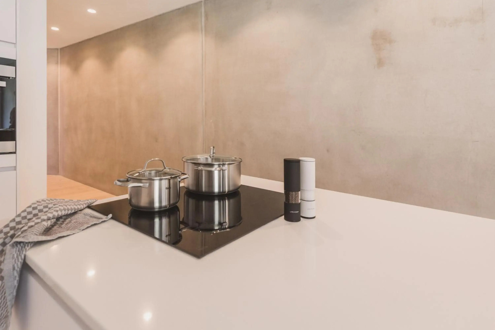 STEILLAGE - Design Moselsuiten mit Panoramablick und SPA