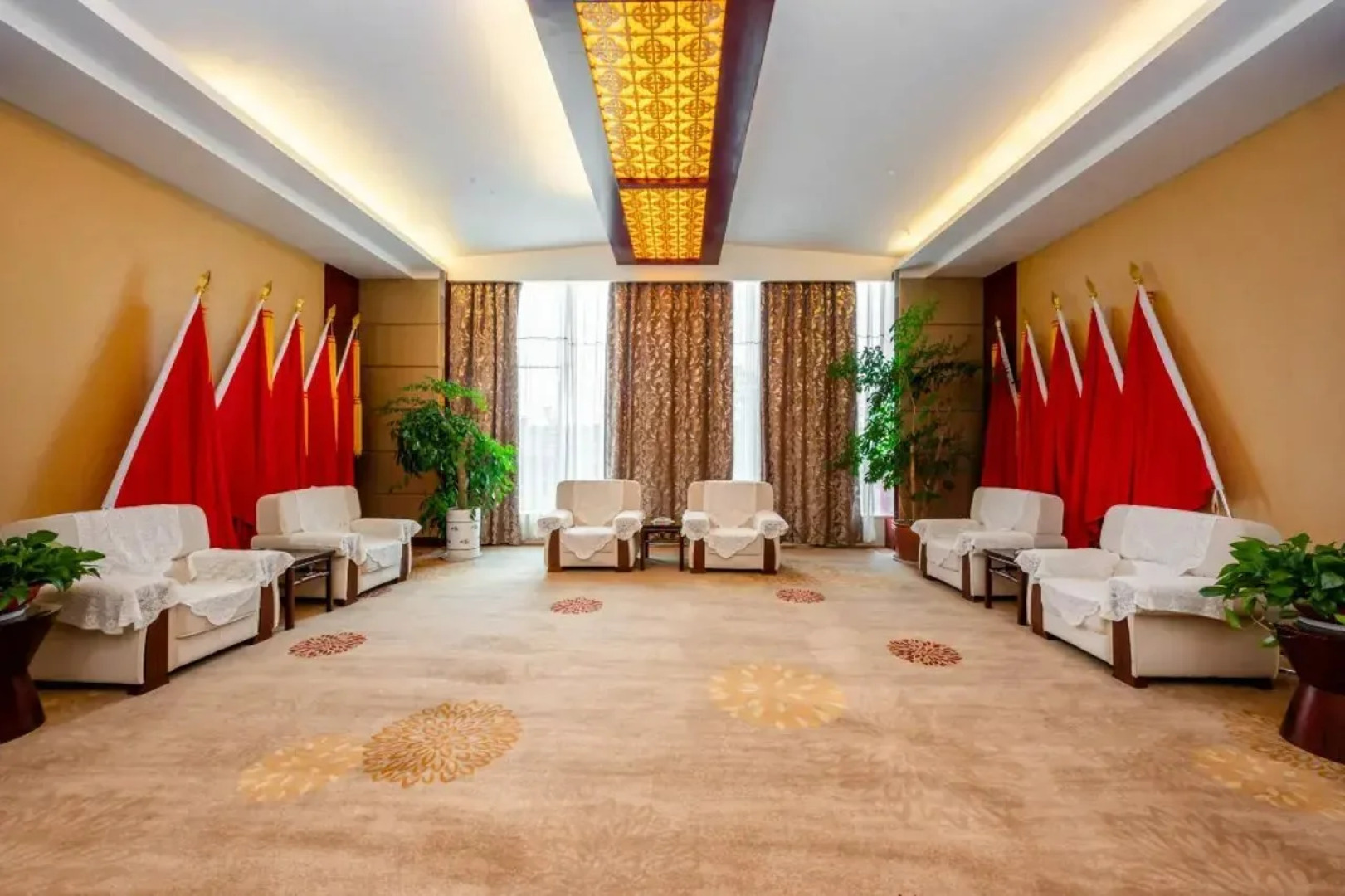 Dianneng International Hotel