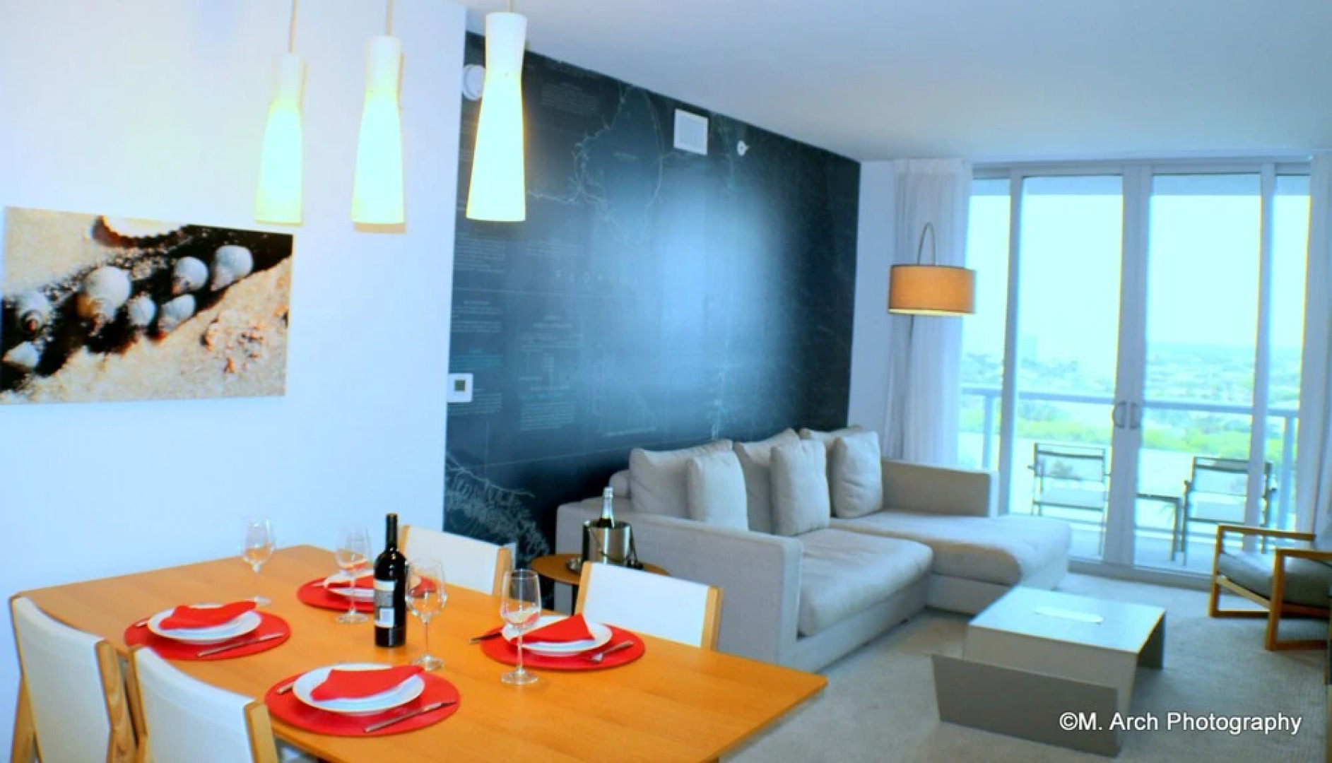 Hallandale Suites by 1stHomeRent