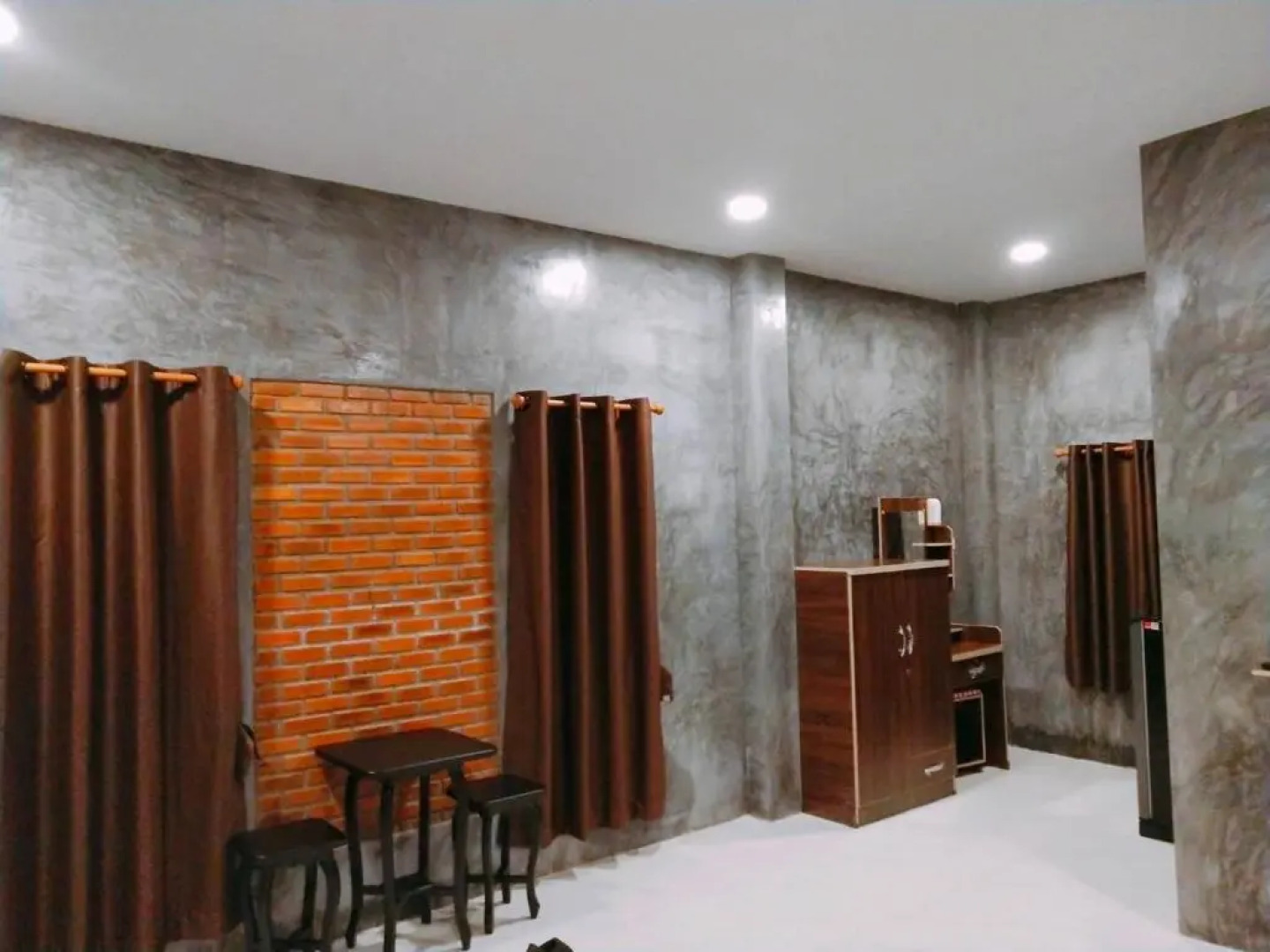 B Tel Chomthong Resort Chiang Mai