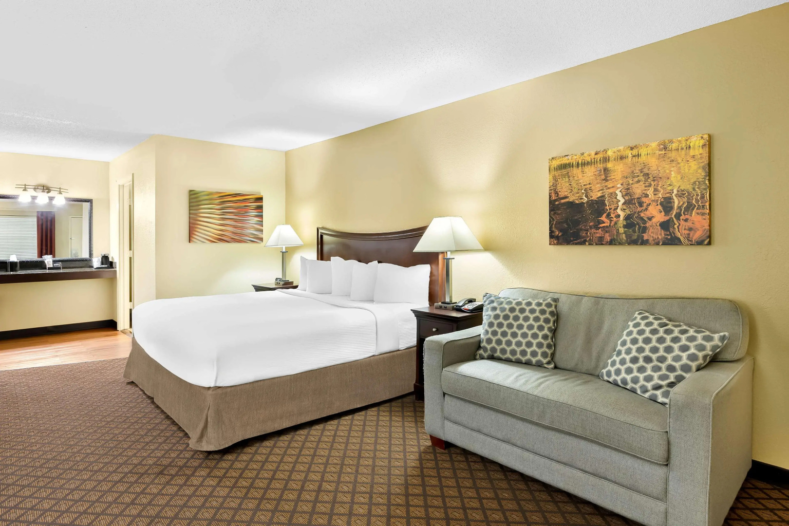 Best Western Coach House