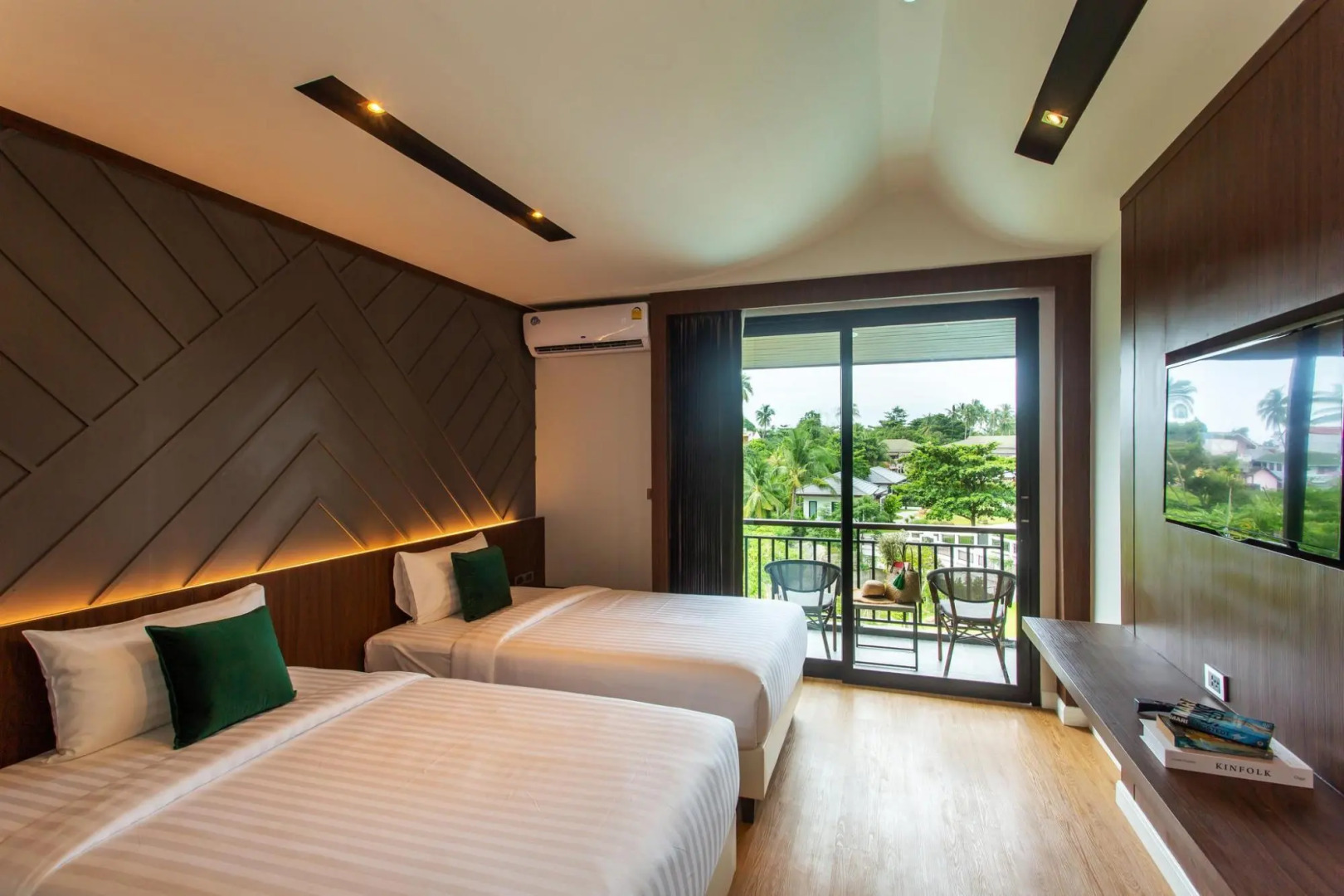 The Canale Samui Resort 