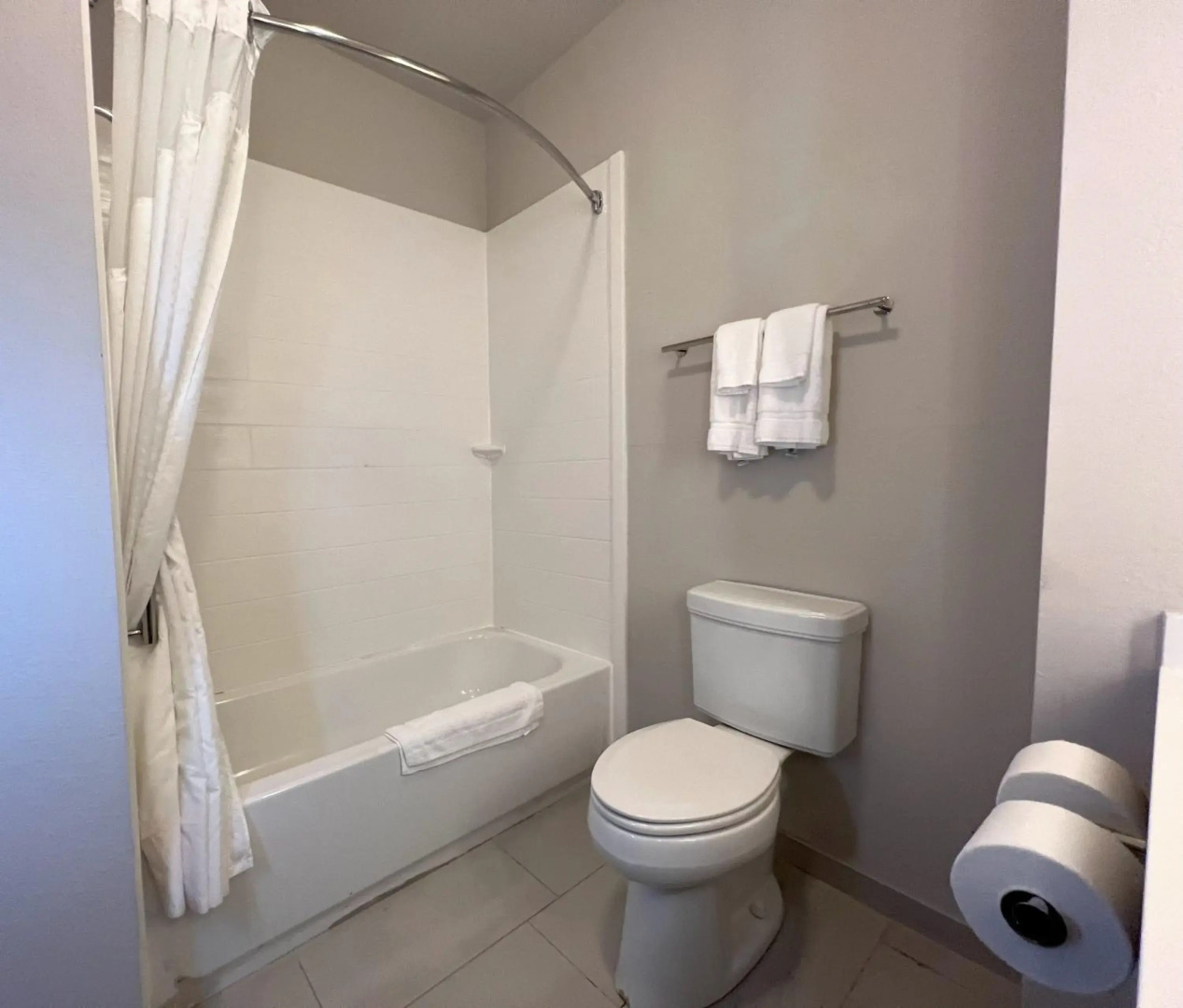 Holiday Inn Express Atlanta Airport West - Camp Creek Market by IHG