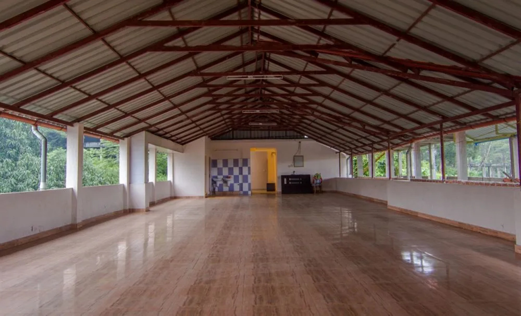 Vedanta Wake Up-Kumily Town Center