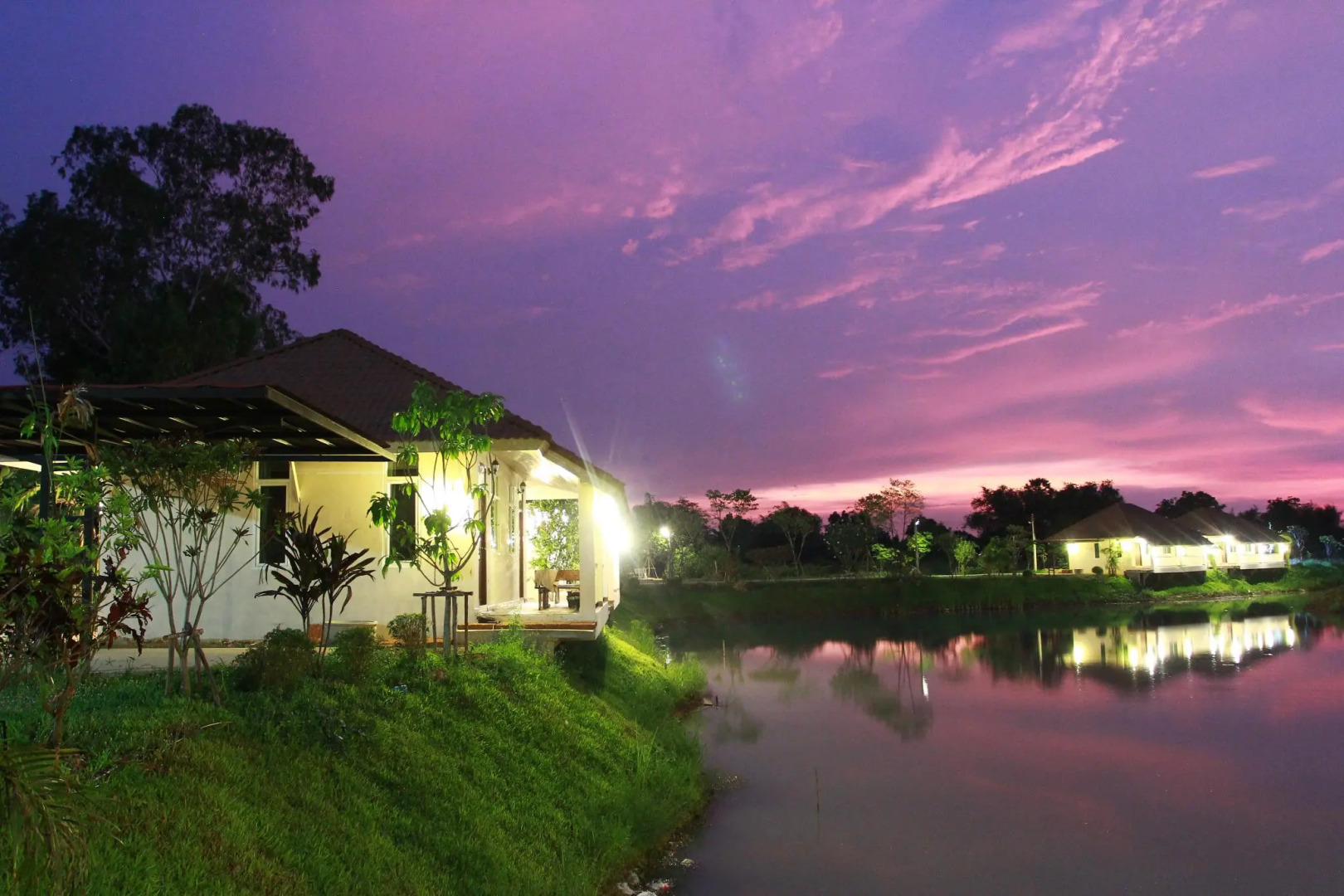 Pirom Lake And Resort