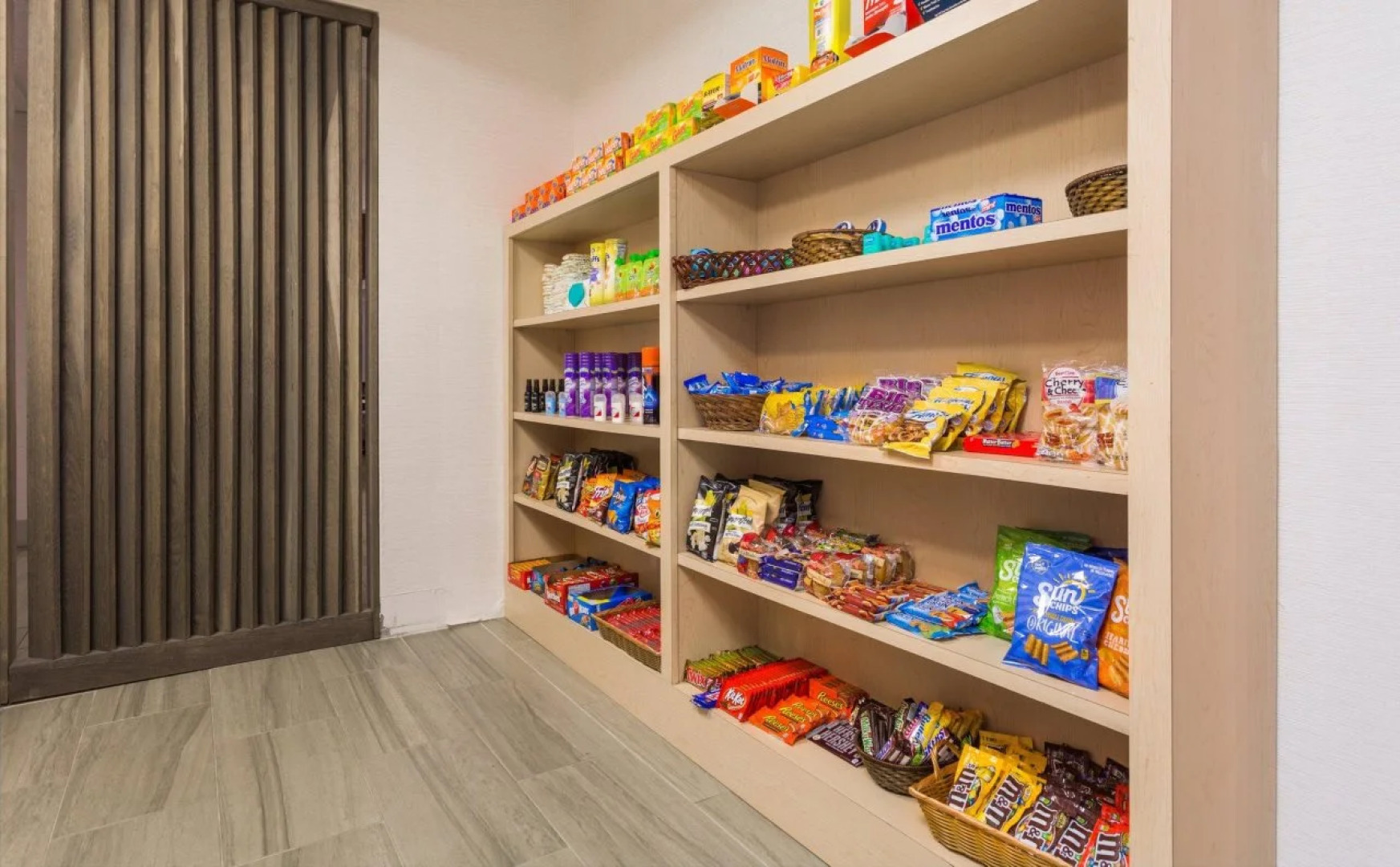 Holiday Inn Express and Suites - Petersburg - Fort Lee by IHG