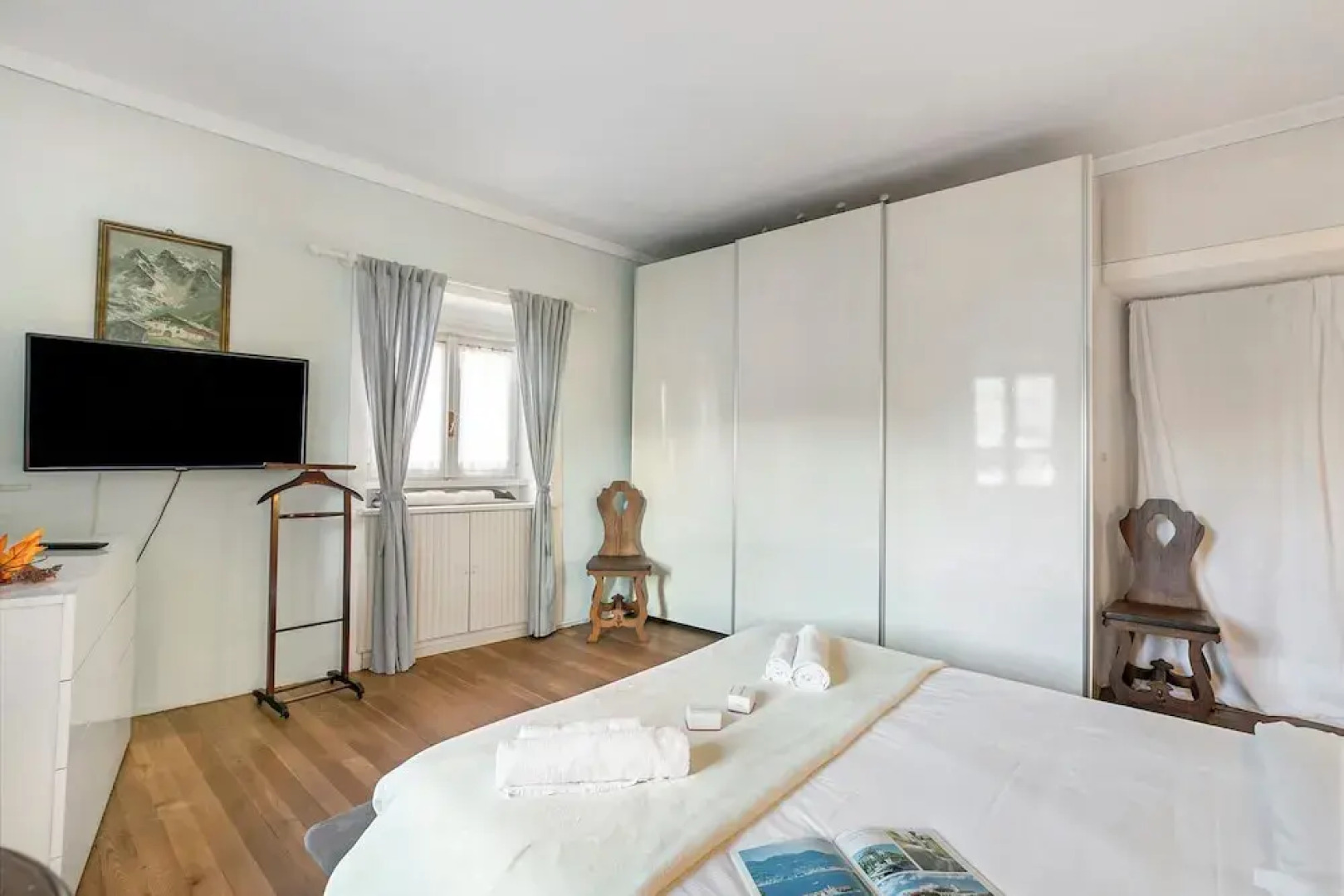 La Lanterna Swimming Pool Retreat