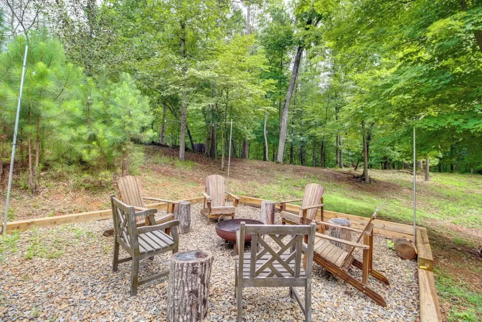 Upscale Coosawattee Cabin w/ Hot Tub & Fire Pit!