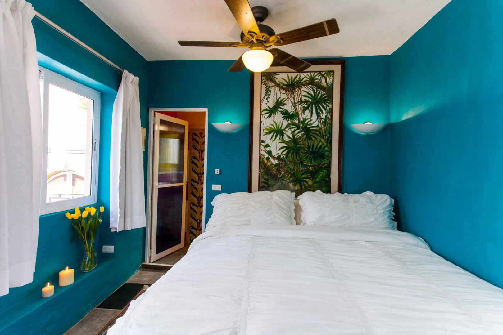 Garlands del Rio Riverside Boutique Hotel
