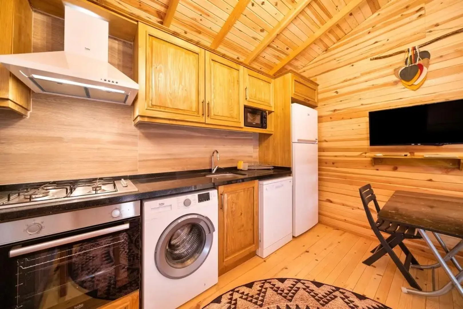 Honeymoon Bungalow With Private Pool and Sea View