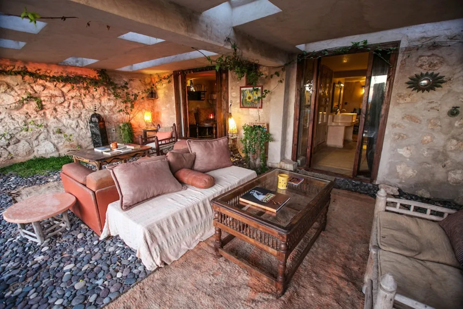 Dar Danse the Bubble on the Beach