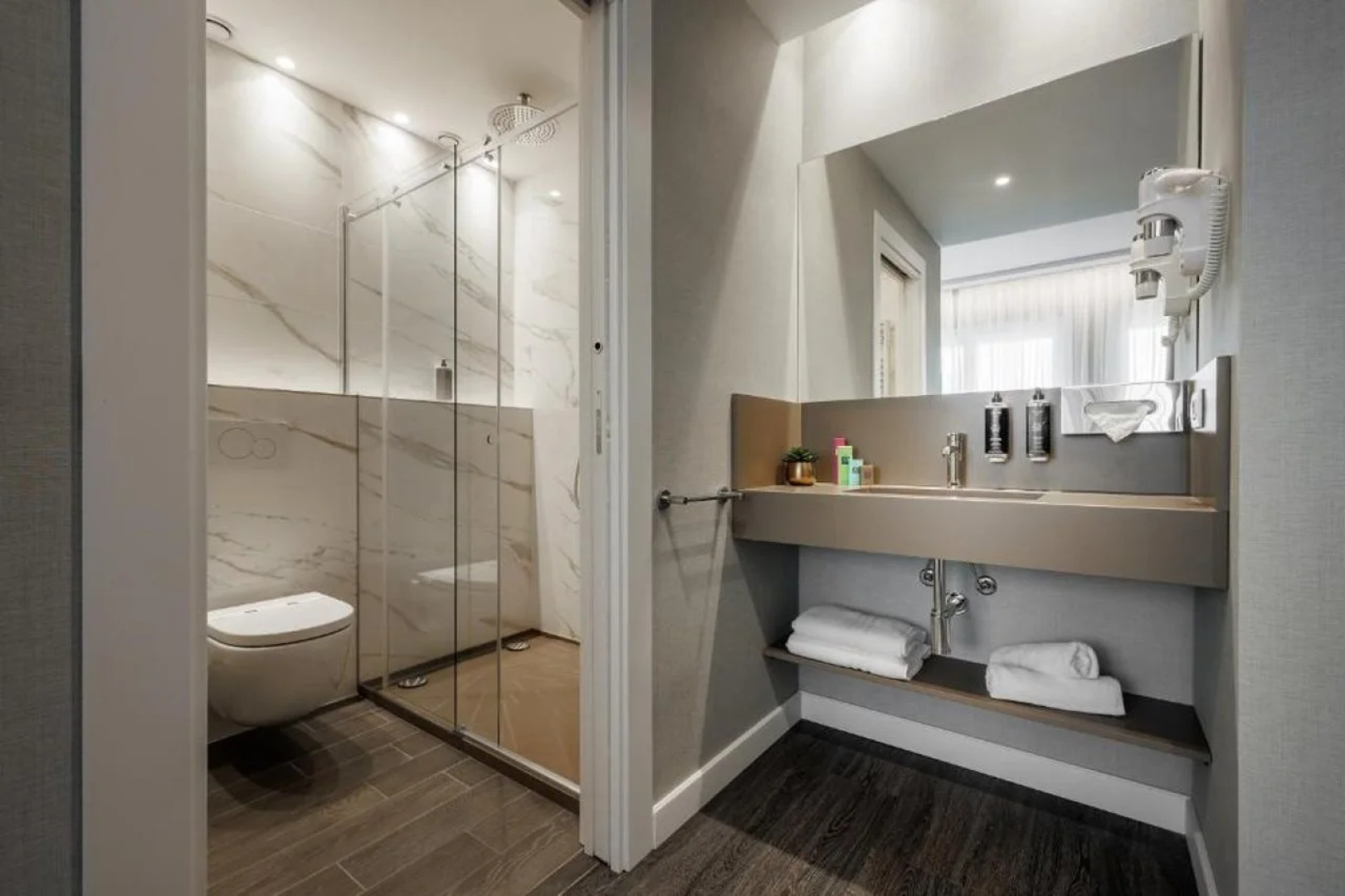 IH Hotels Milano Centrale