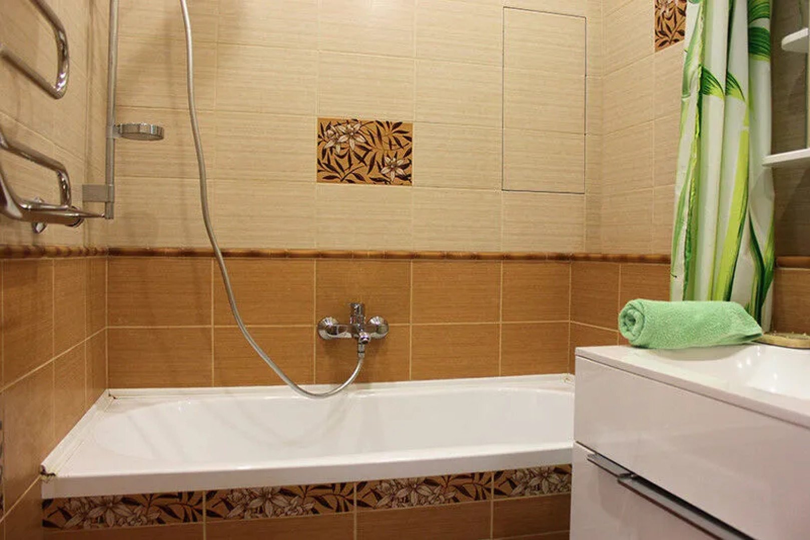 Саквояж на проспекте Ленина, 6