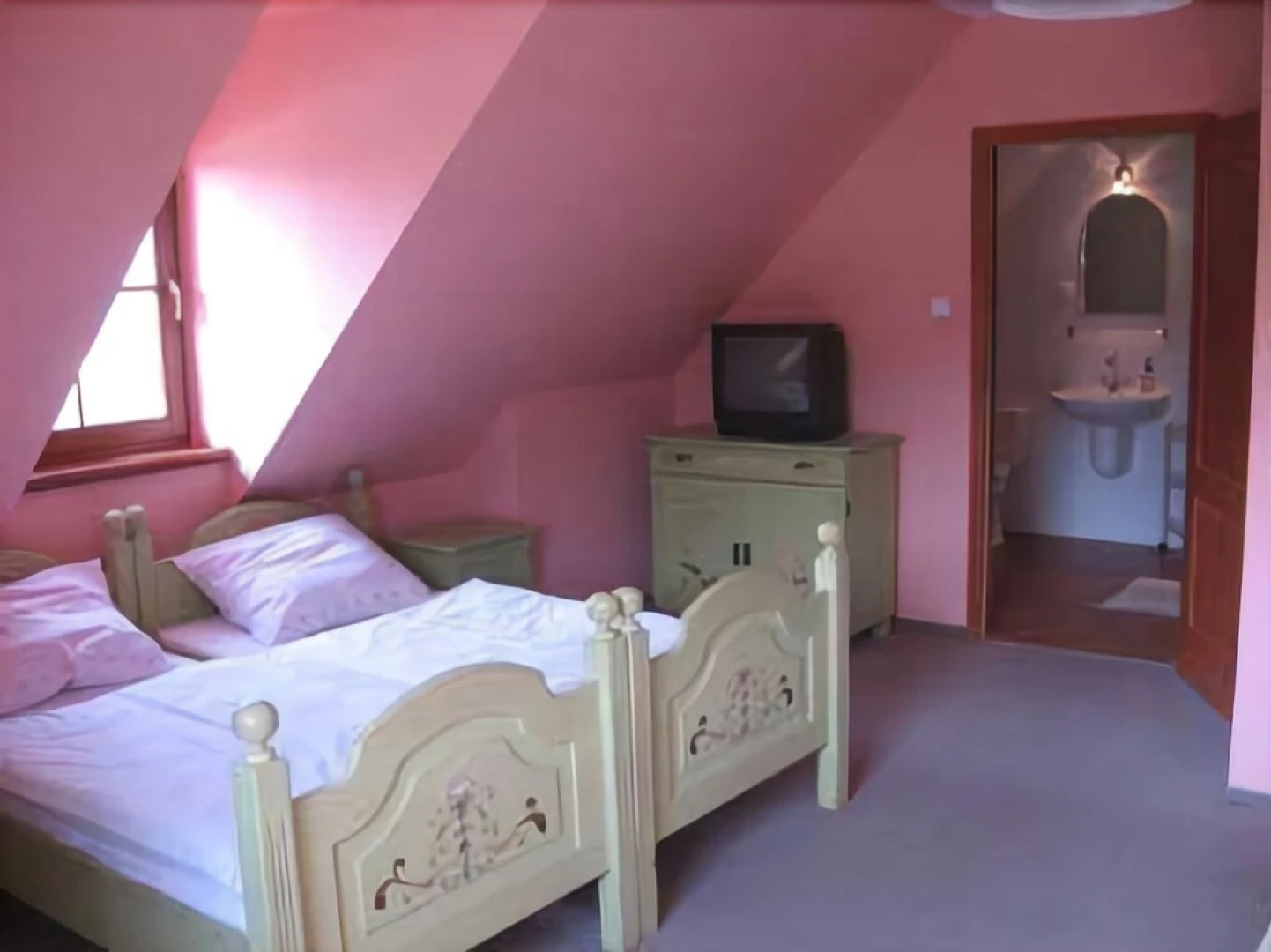 Gosciniec Nowa Wioska