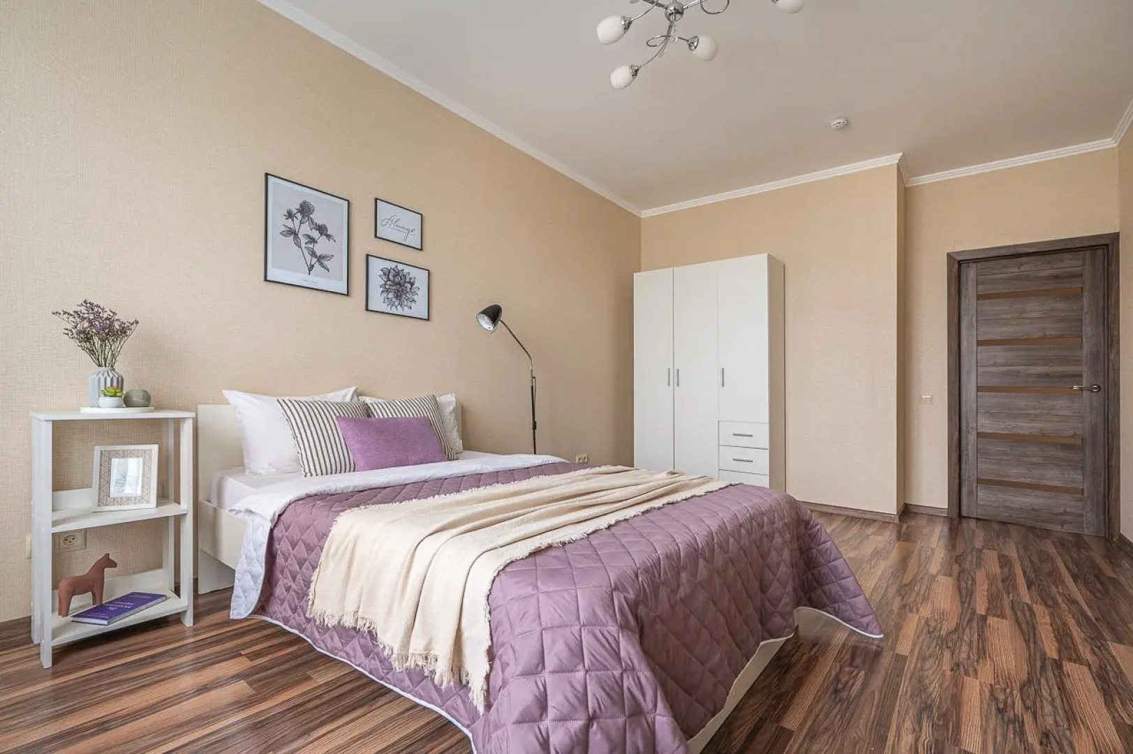 Лайт Апартаменты на улице Щорса 54А