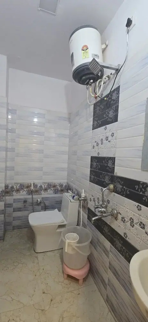 Sunrise Hotel & Restaurant