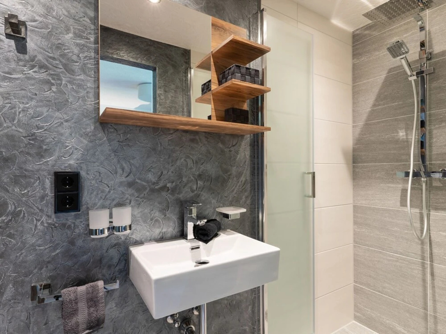 Welcoming Apartment in Ramsau im Zillertal near Ski Area