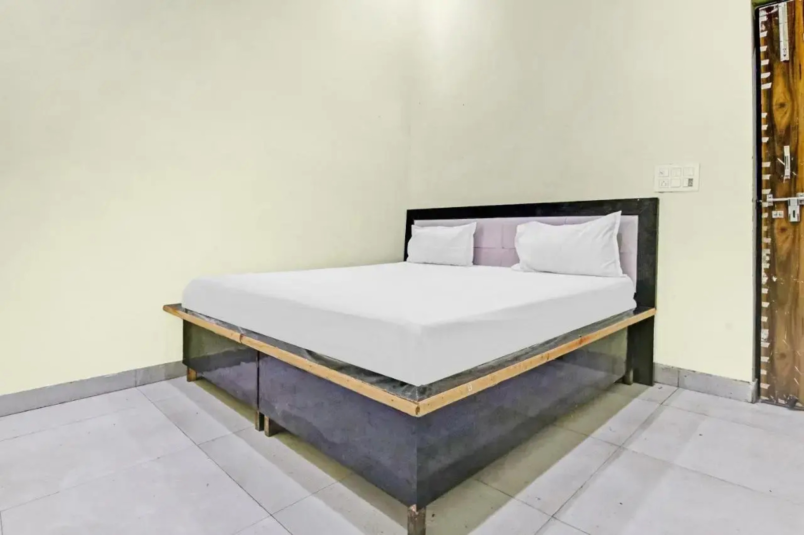 Oyo Flagship 703738 Hotel Prince In