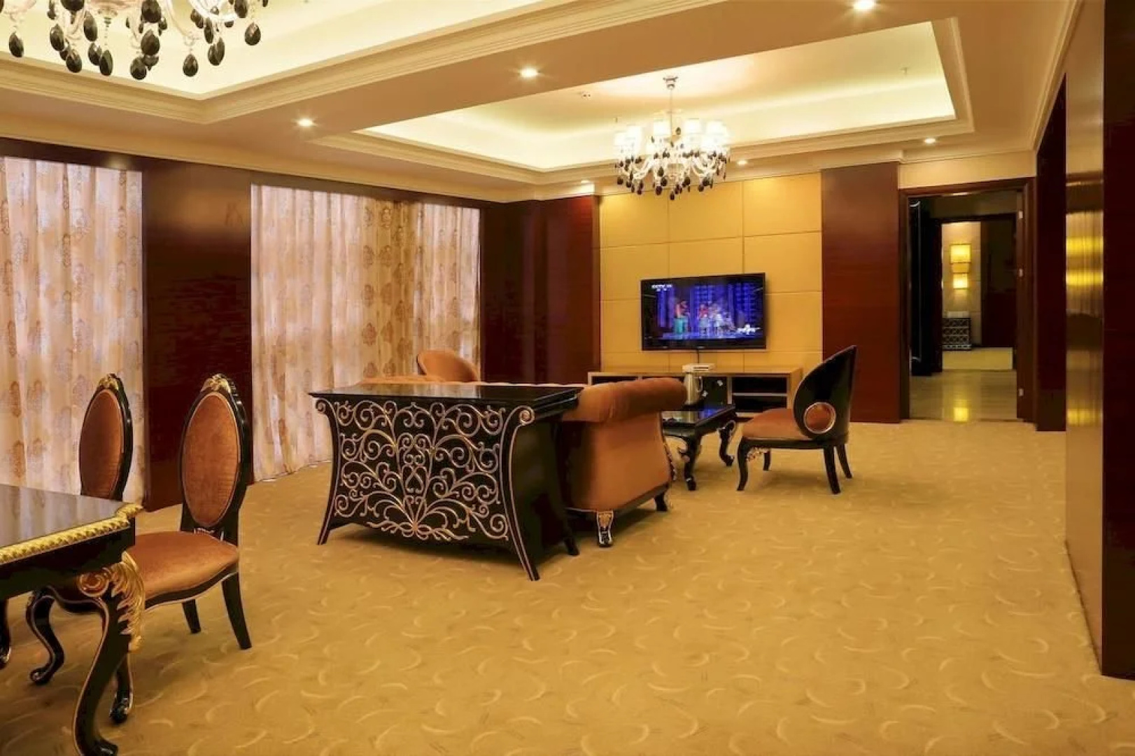 Chongzuo Tianhu Hotel