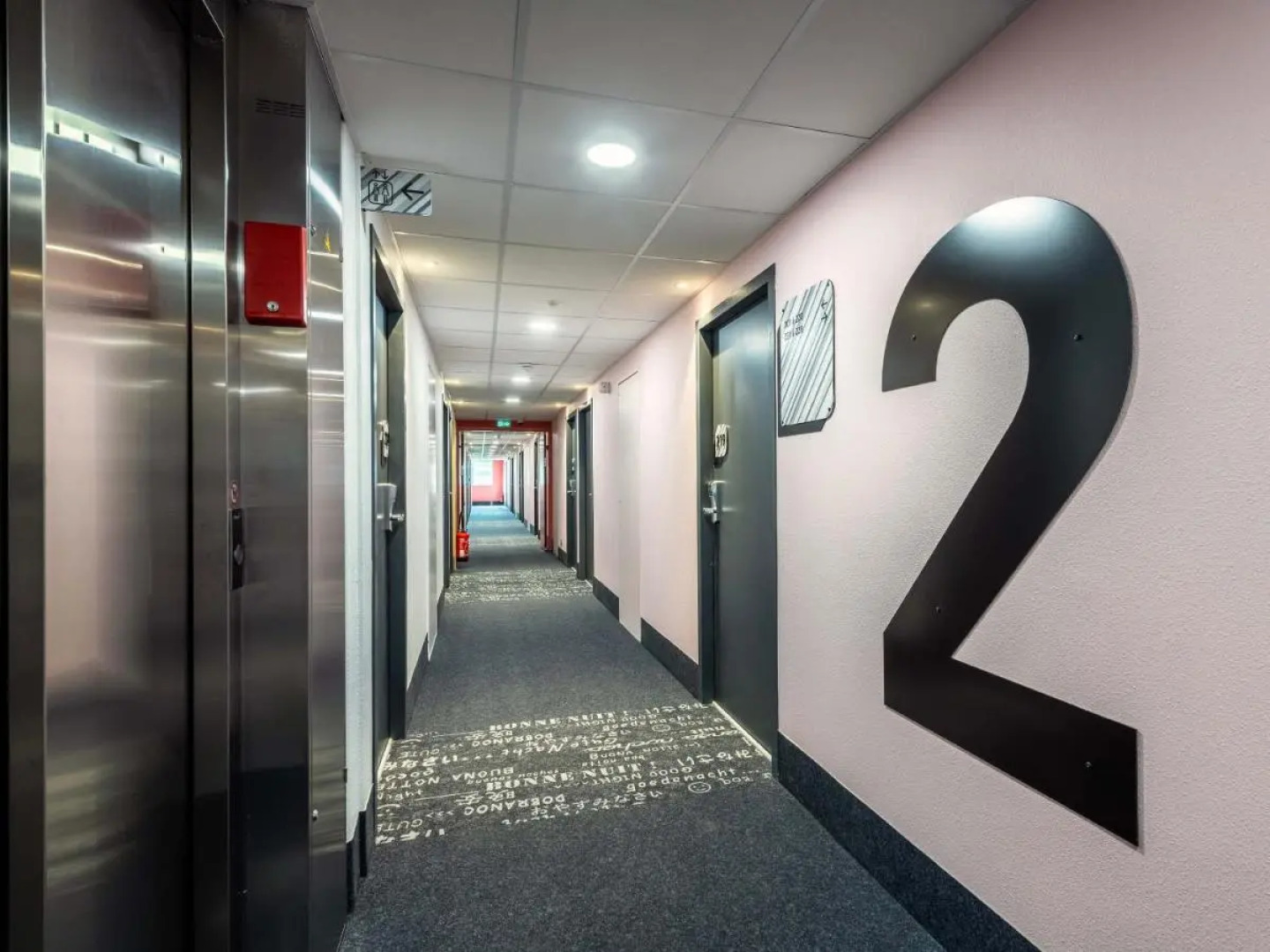 B&B HOTEL Landerneau Bois Noir