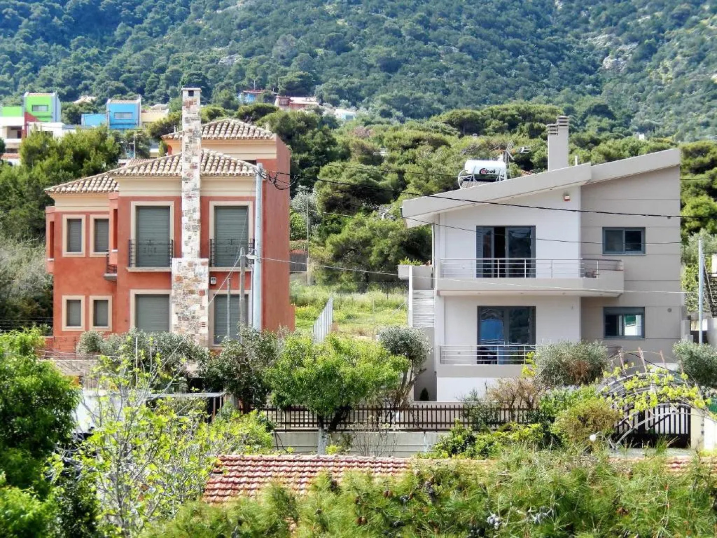 Serenity villa-1st floor-Sea view-Sandy beach 250m away.