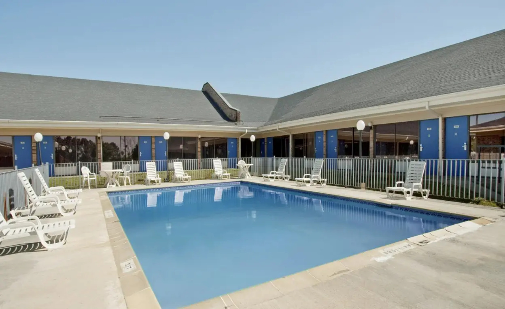 Americas Best Value Inn Forest