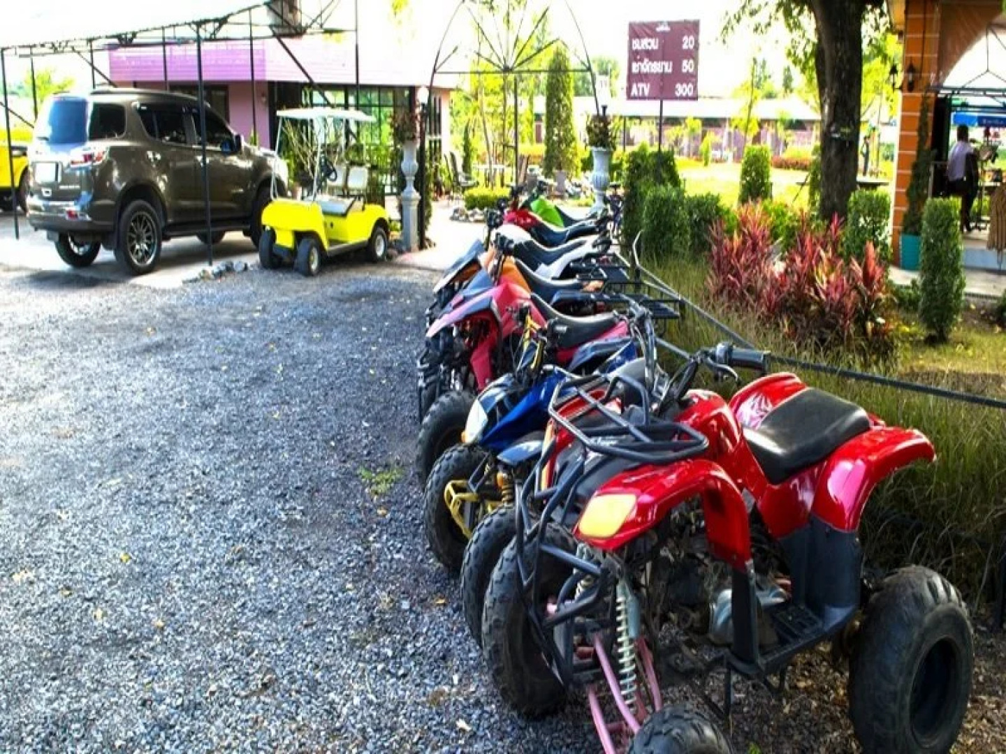 River & Flowers Resort