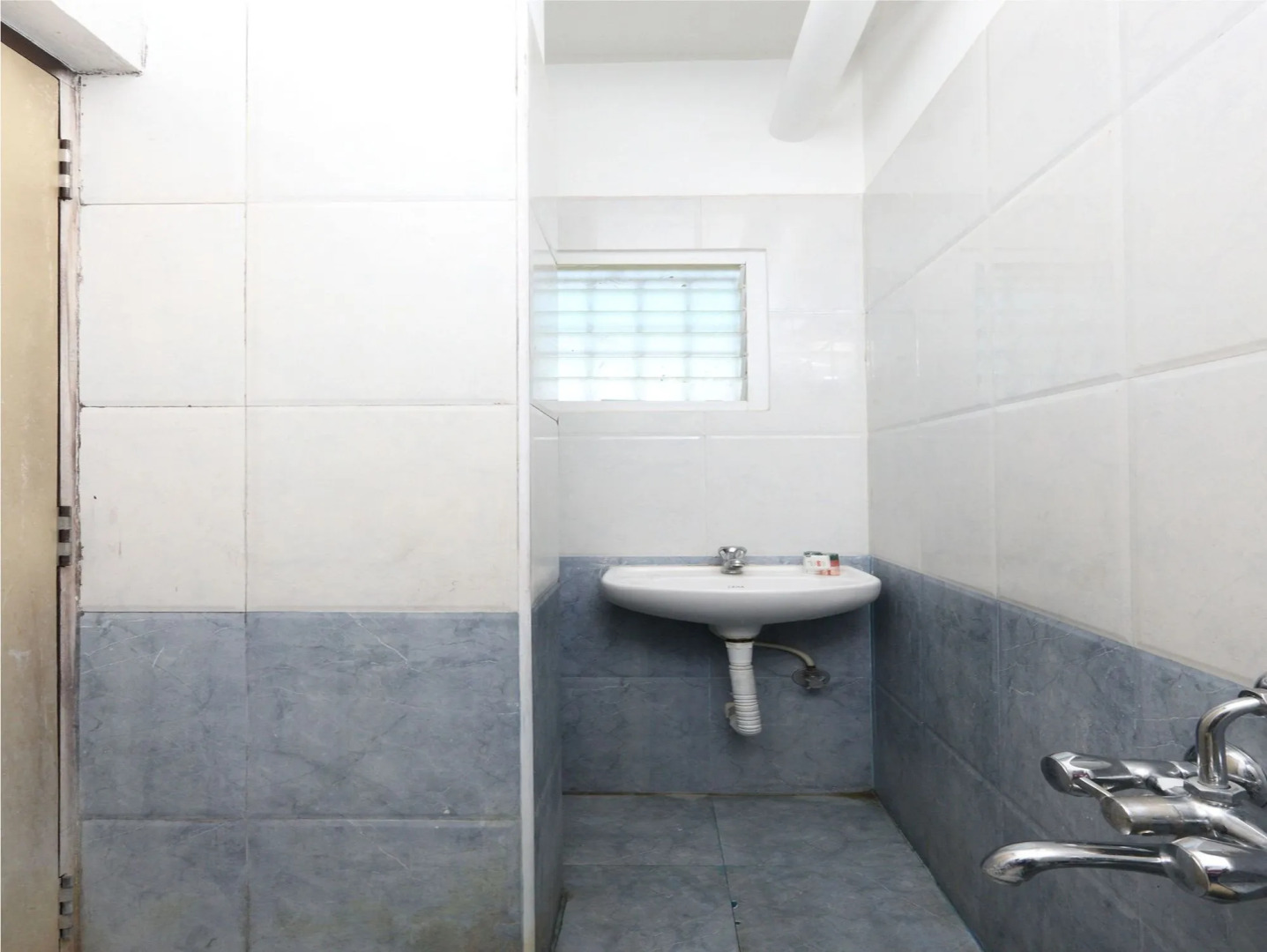 OYO 4357 The Mangrove Wood Residency