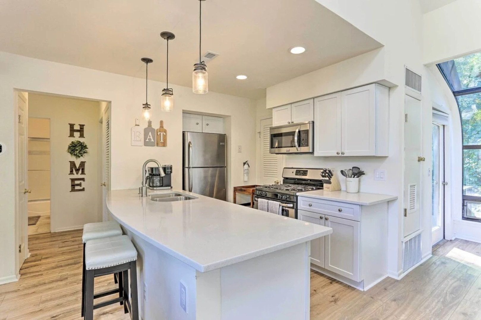 Gorgeous Vernon Township Condo w/ Balcony!