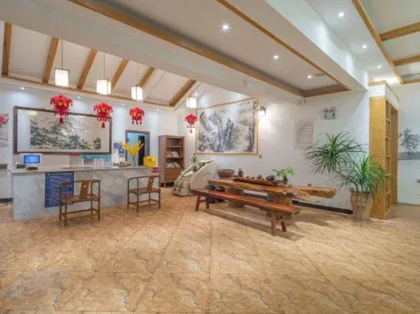 Sunshine Courtyard Inn (Jianshui Ancient City Branch)