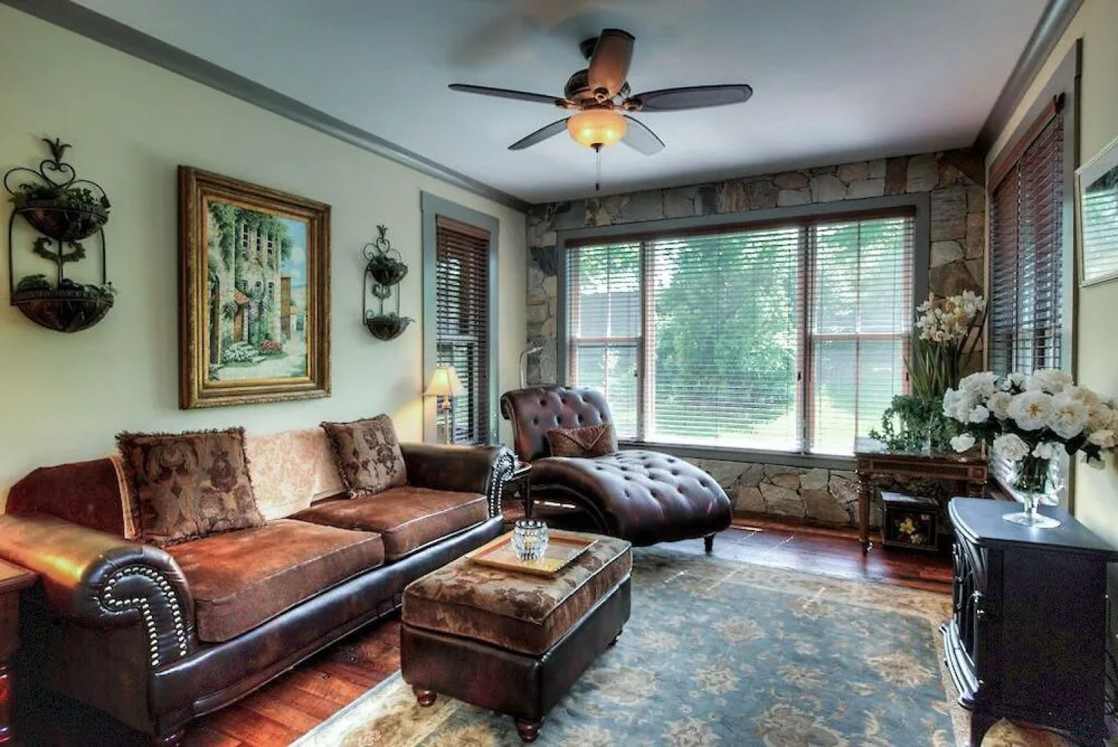 Historic Rugby Walk to All Things UVA