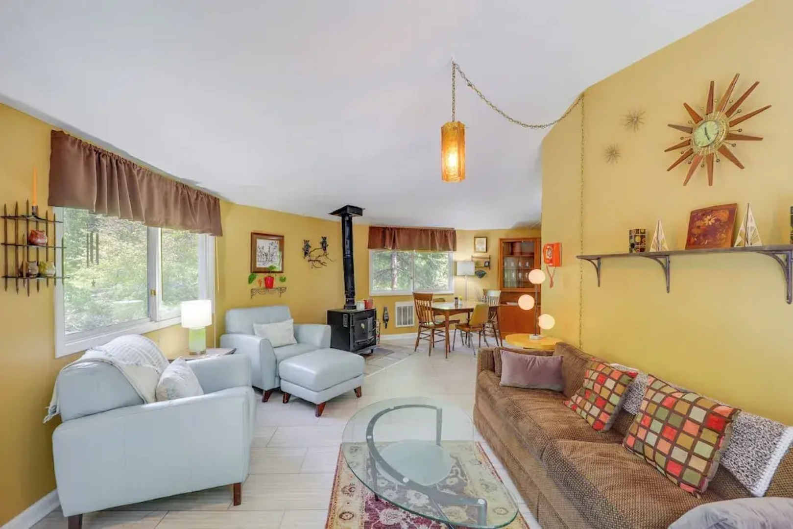 Quaint Vacation Rental w/ Porch in Banner Elk!