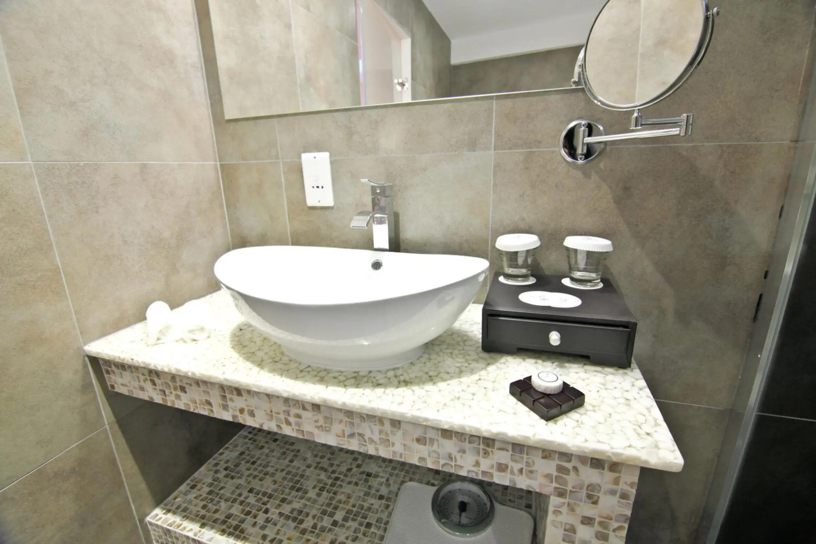 Achilleos City Hotel