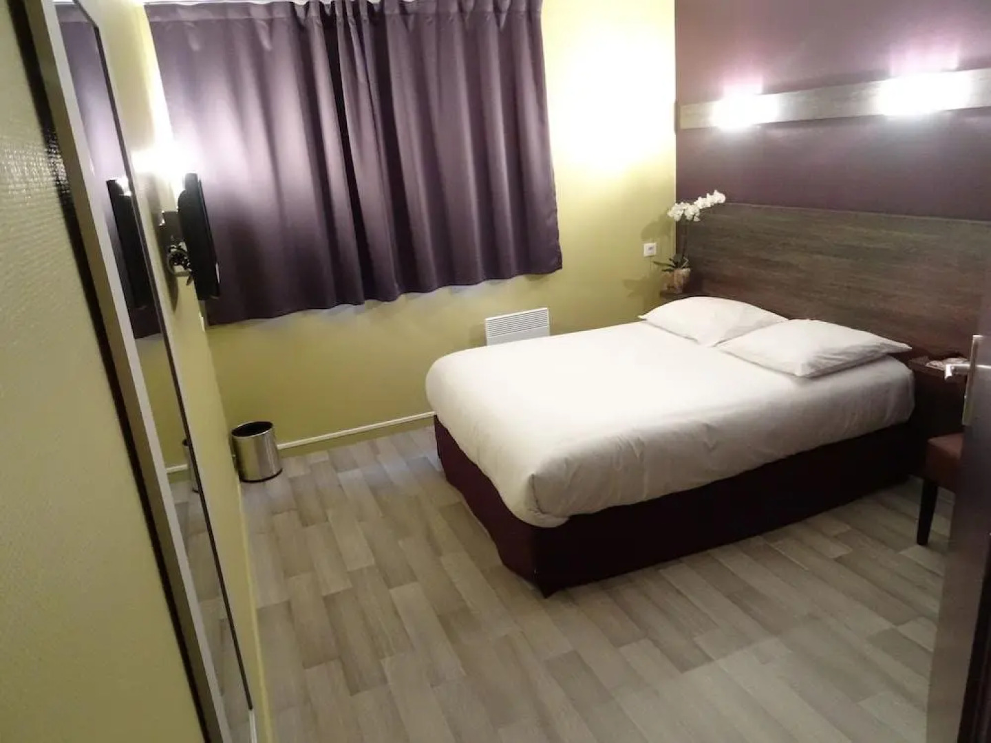 Hotel Vesontio (Ex Hotel Oxalys)