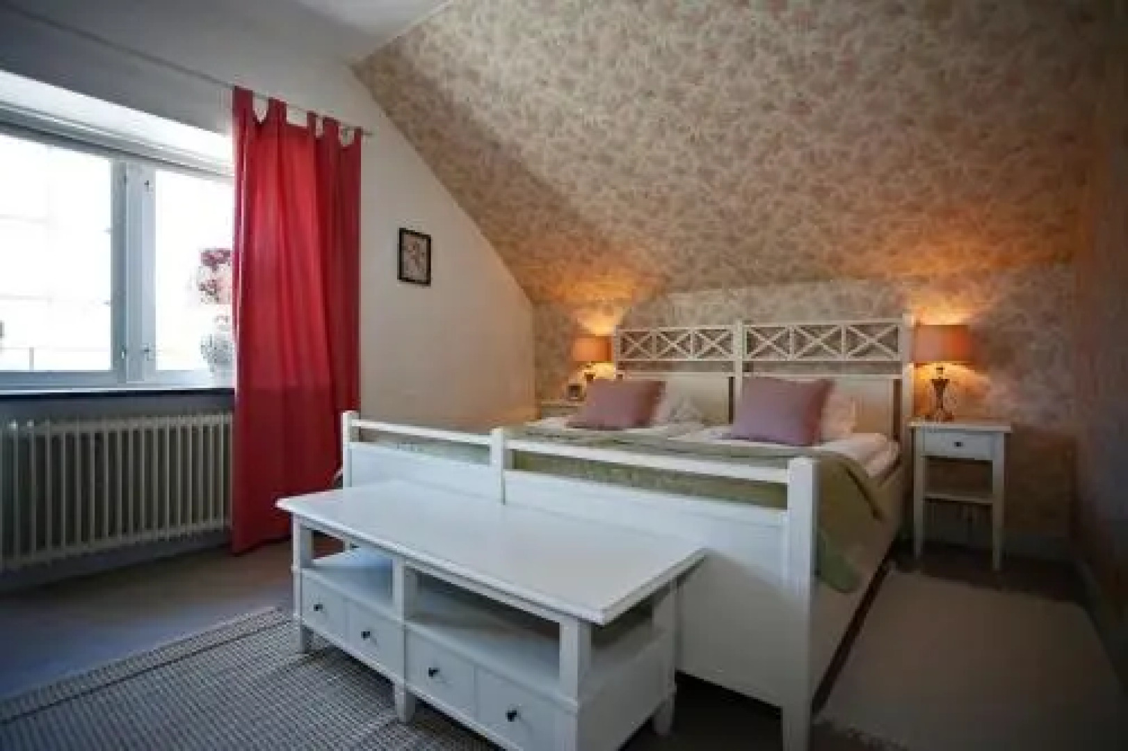 Smakrike Krog & Logi