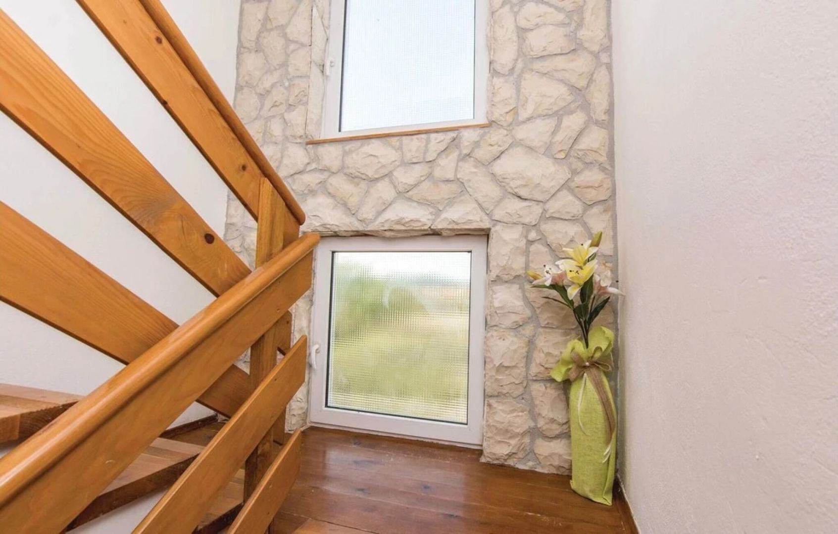 Nice Home in Pakostane With 5 Bedrooms, Wifi and Outdoor Swimming Pool