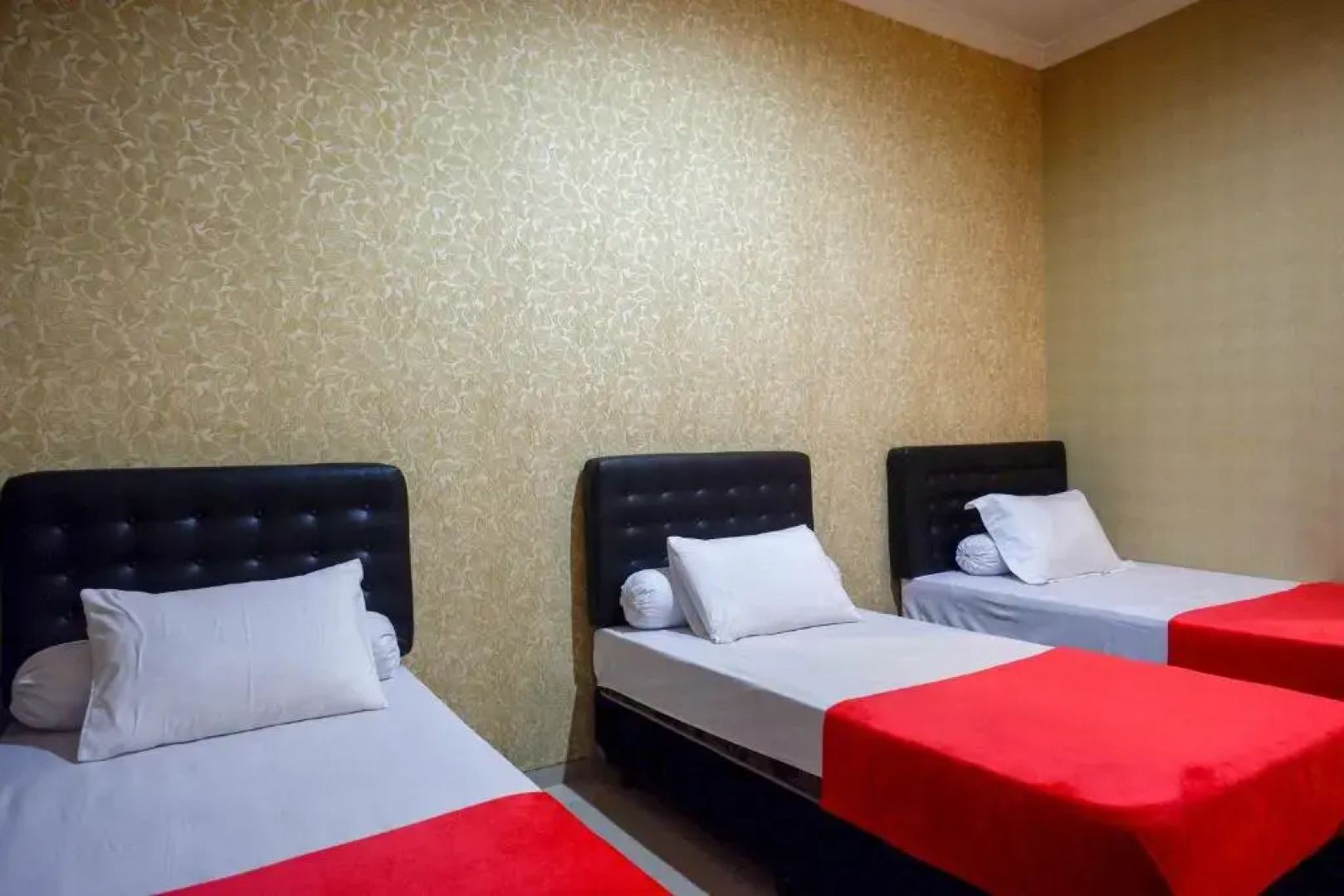 RedDoorz Syariah @ Jl Lingkar Timur Cilacap