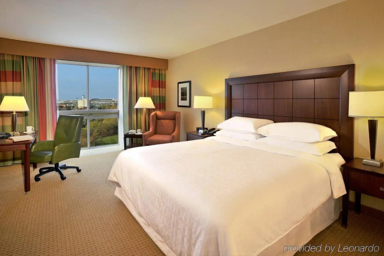 Sheraton Toronto Airport Hotel & Conference Centre