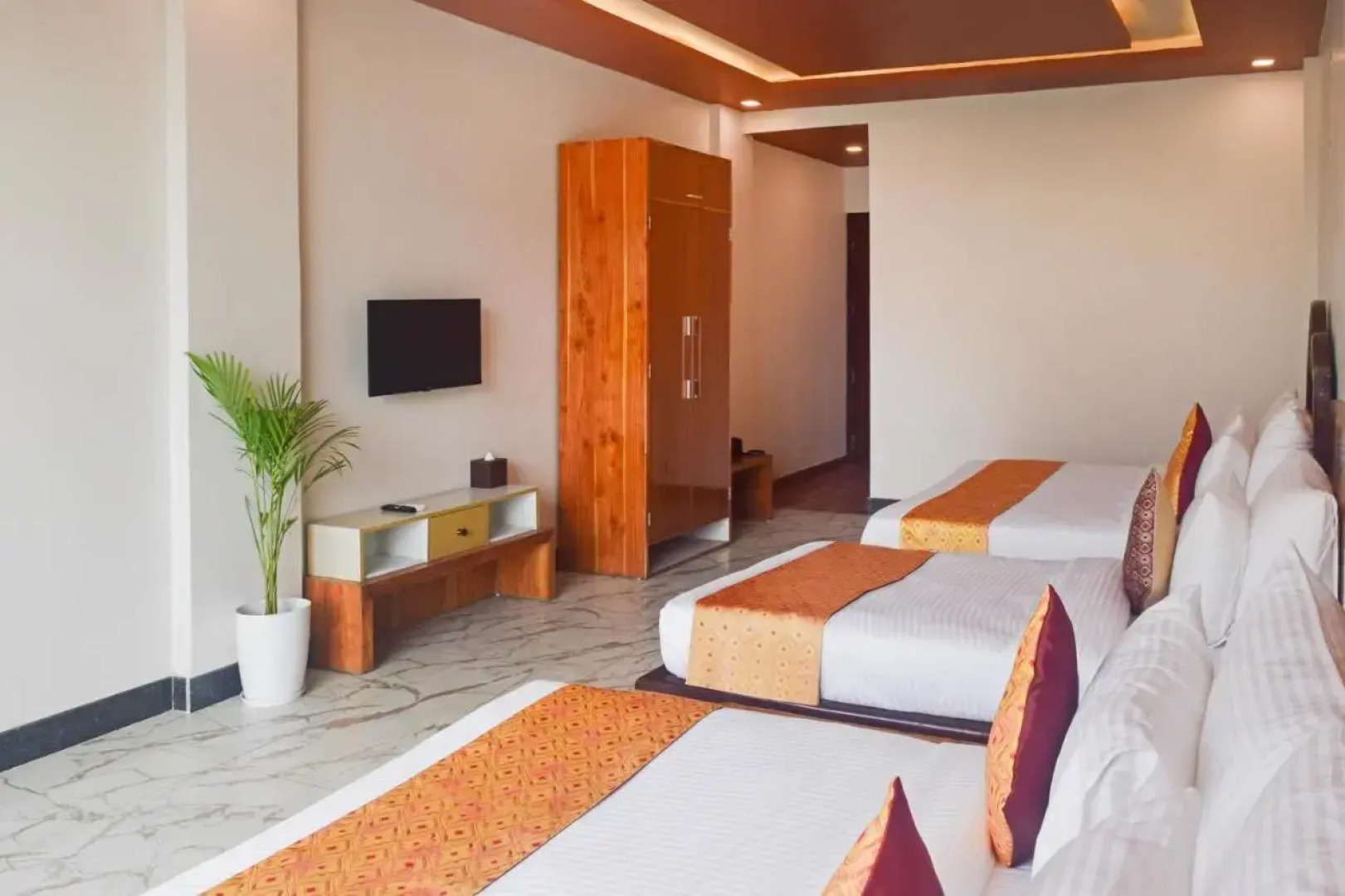 Sterling Kastoori Rudraprayag