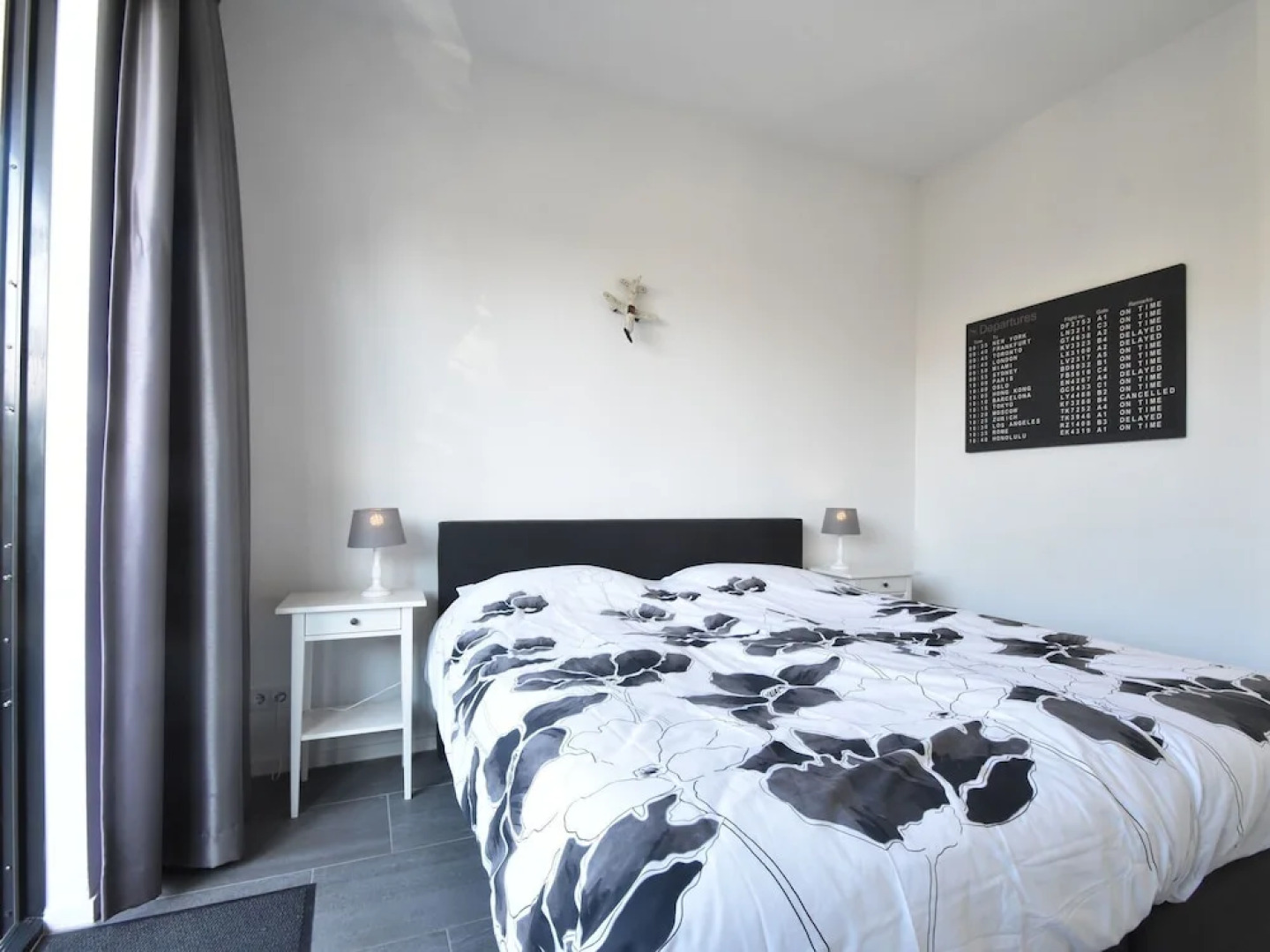 Modern 6-person Villa in a Quiet Spot in the Middle of Nature