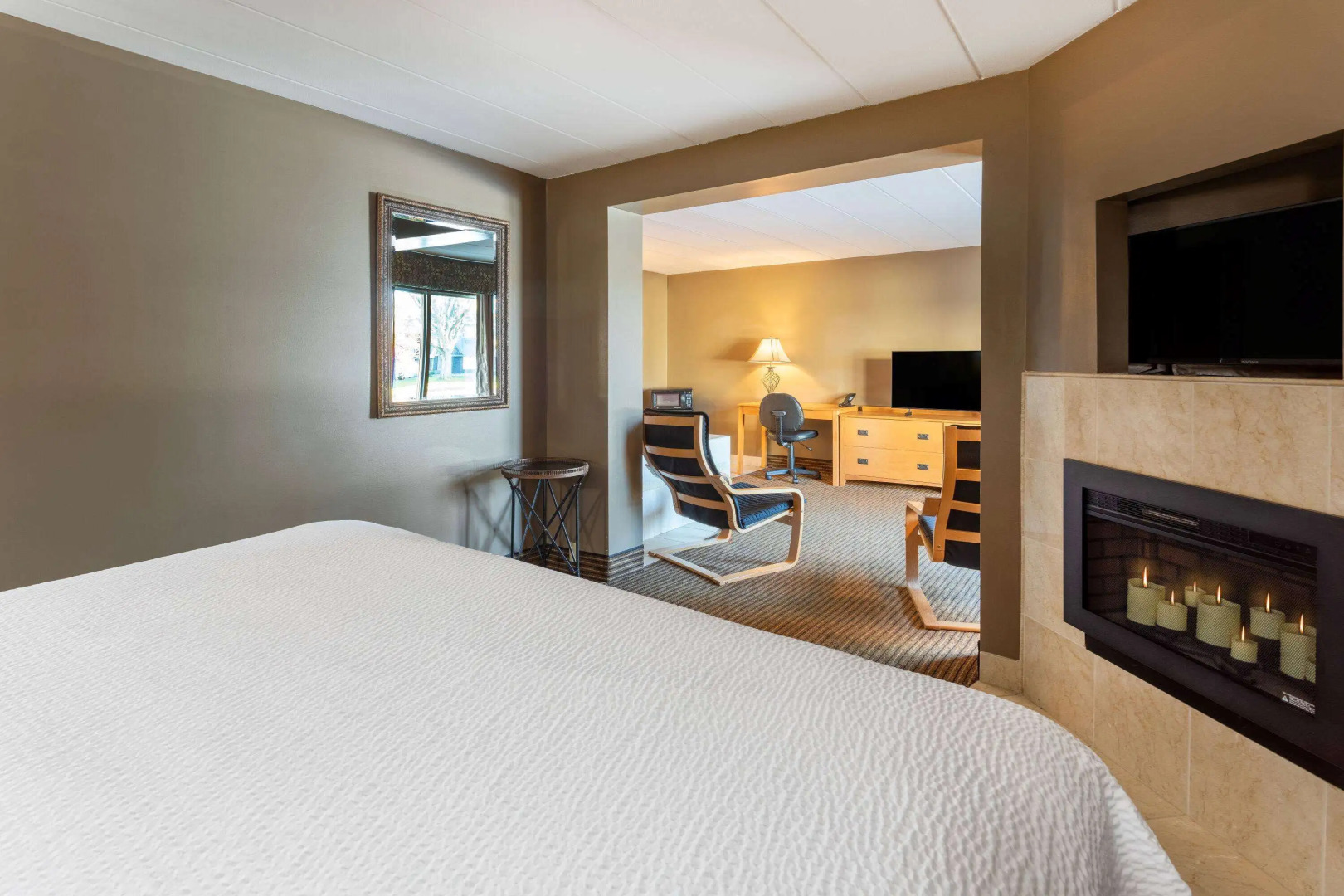 Days Inn by Wyndham Birch Run