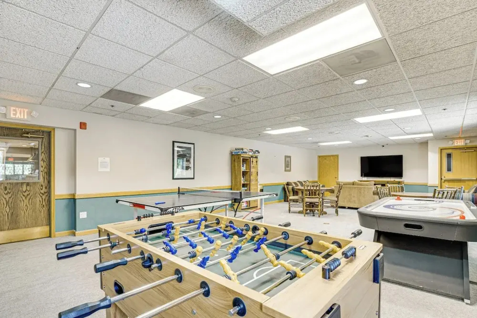 Chic Winter Park Studio w/ Community Hot Tub