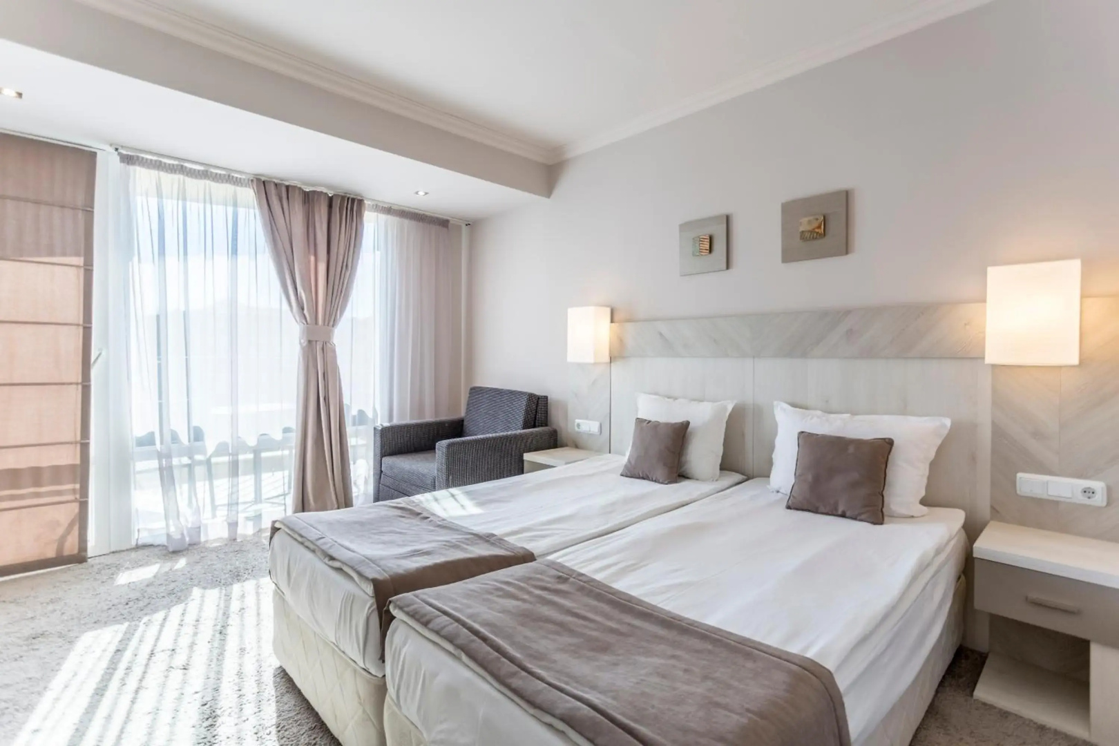Selena Beach Family Hotel