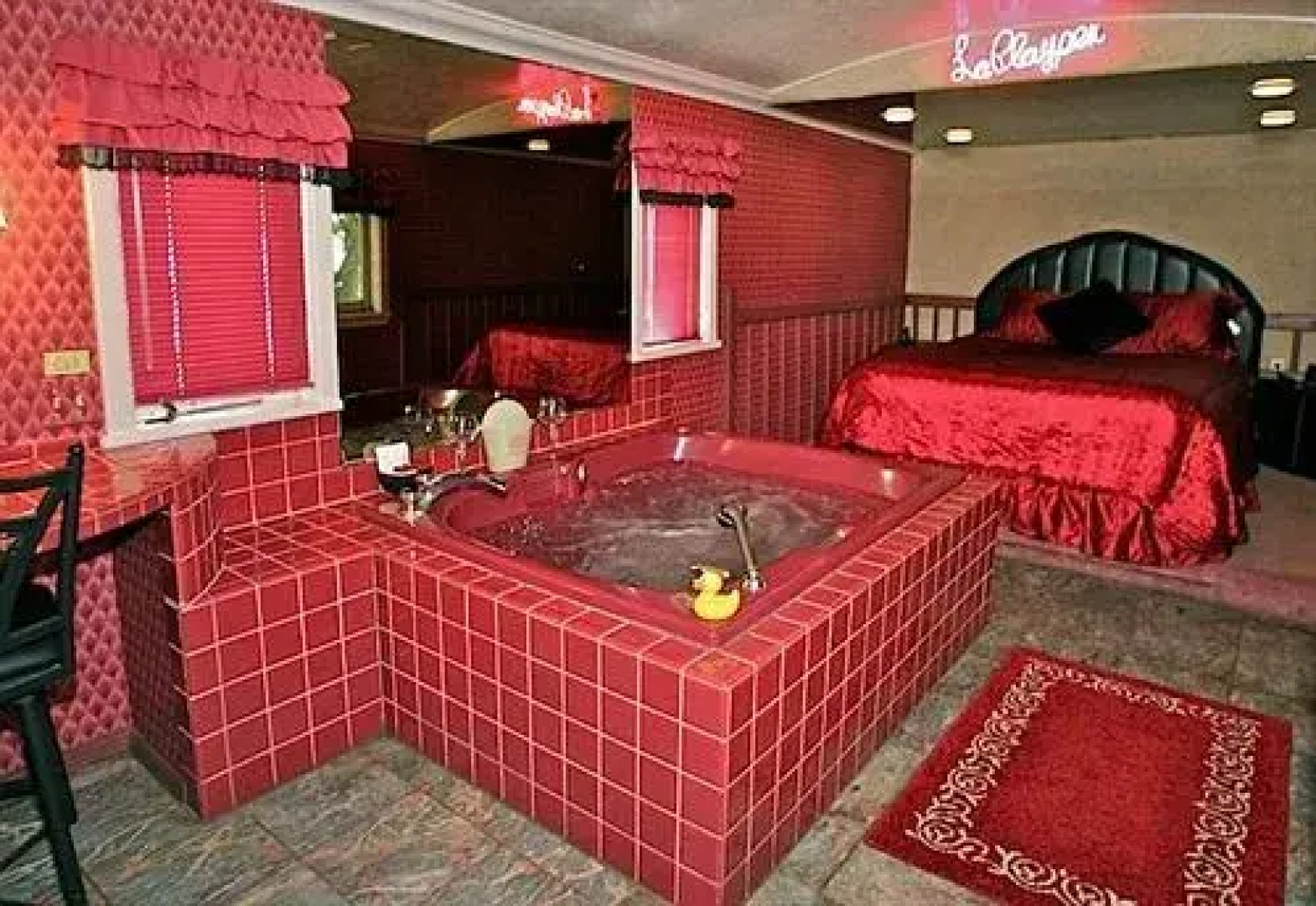 Featherbed Railroad B&B Resort