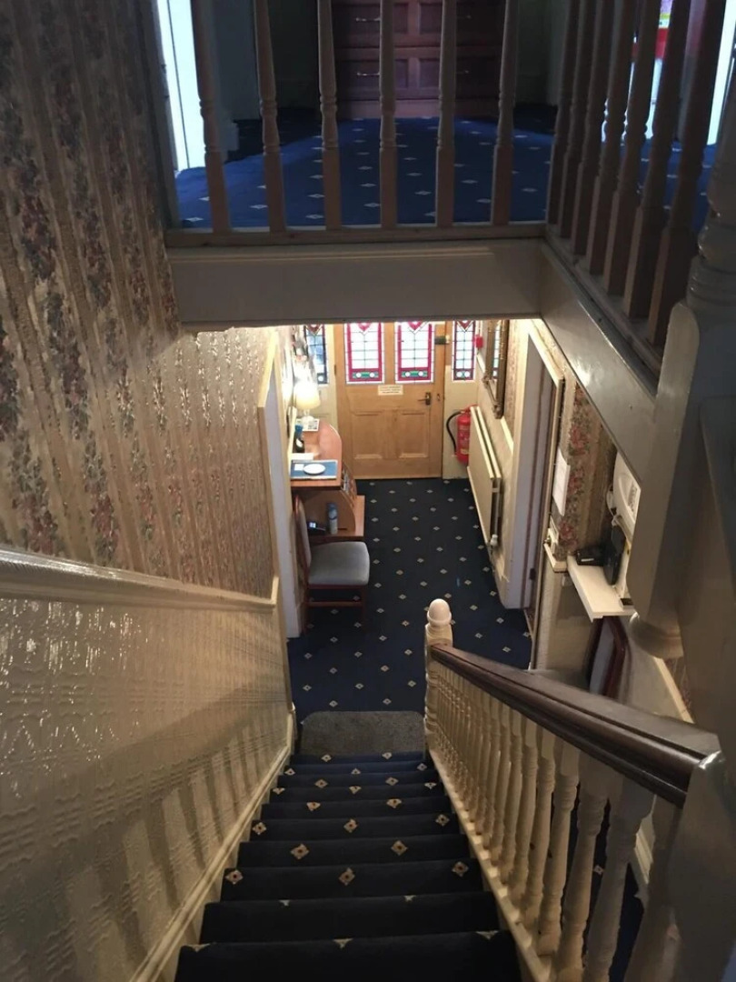 Hillcrest Guest House