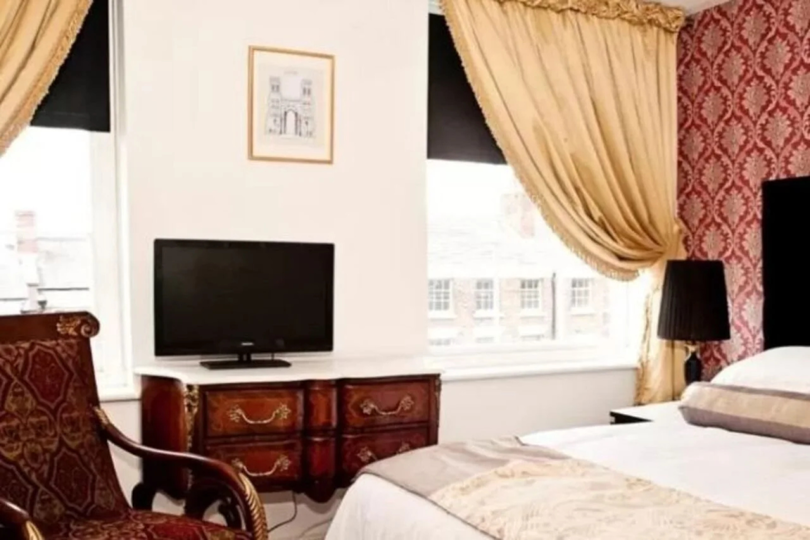 The Georgian Town House Hotel