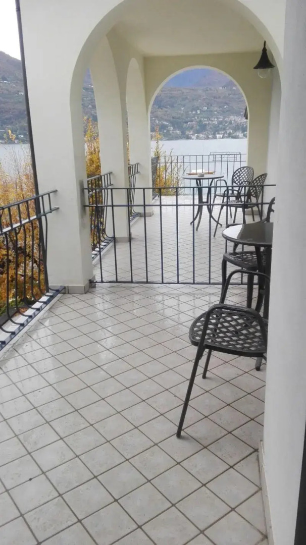 Bella Hotel & Restaurant