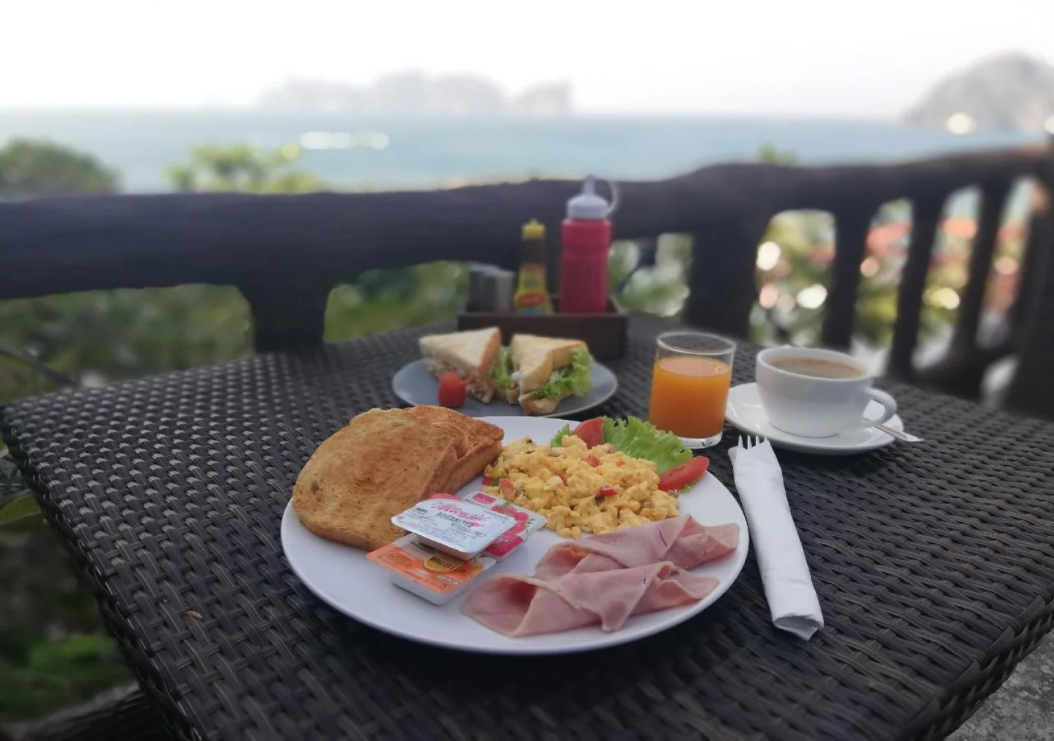 HIP Seaview Resort at Phi Phi