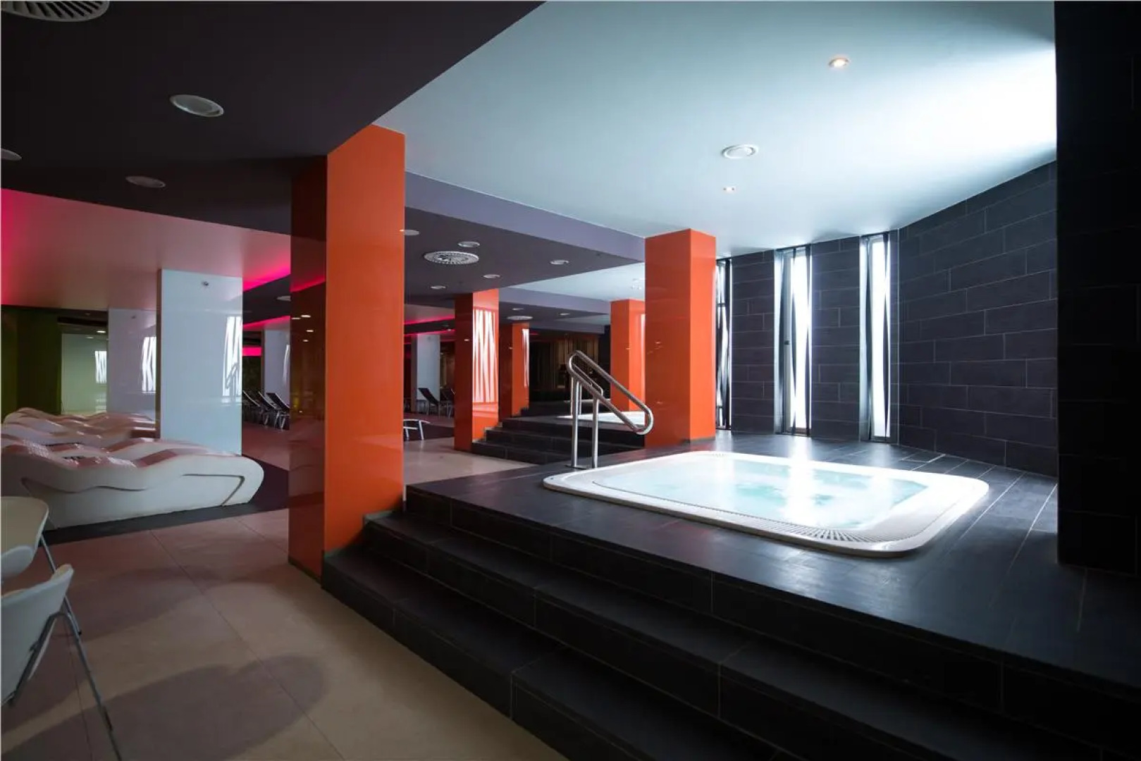 Hotel HD Beach Resort & SPA