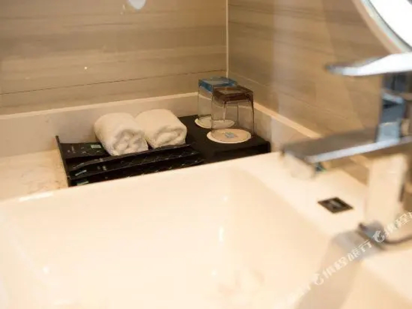 Xana Hotelle· Ulanqab Municipal Government High Speed Railway Station